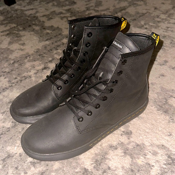 Doc Marten boots - Picture 1 of 5